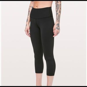 Lulu Lemon Wunder Under Crop Leggings